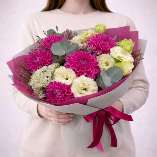 Букет георгин «Яркая гармония»